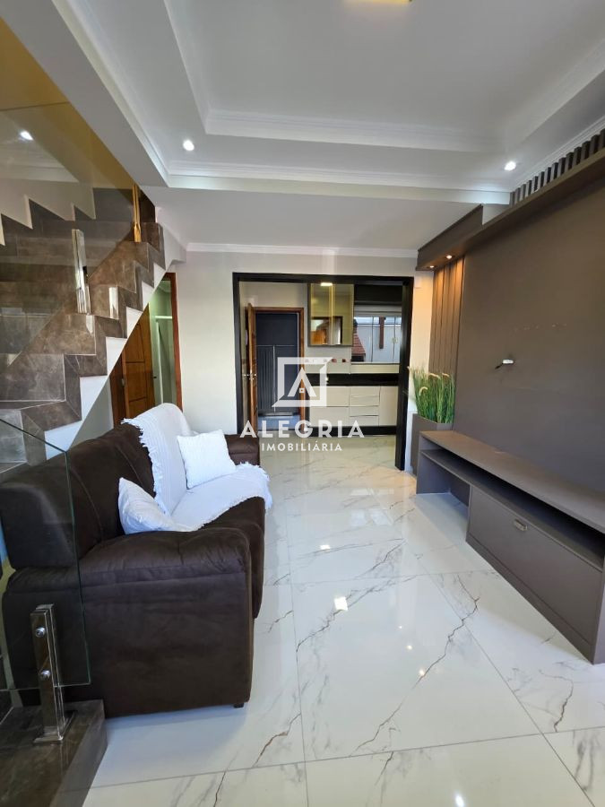 Excelente Sobrado 03 Dormitórios semi-mobiliado no Bairro Afonso Pena em São José dos Pinhais