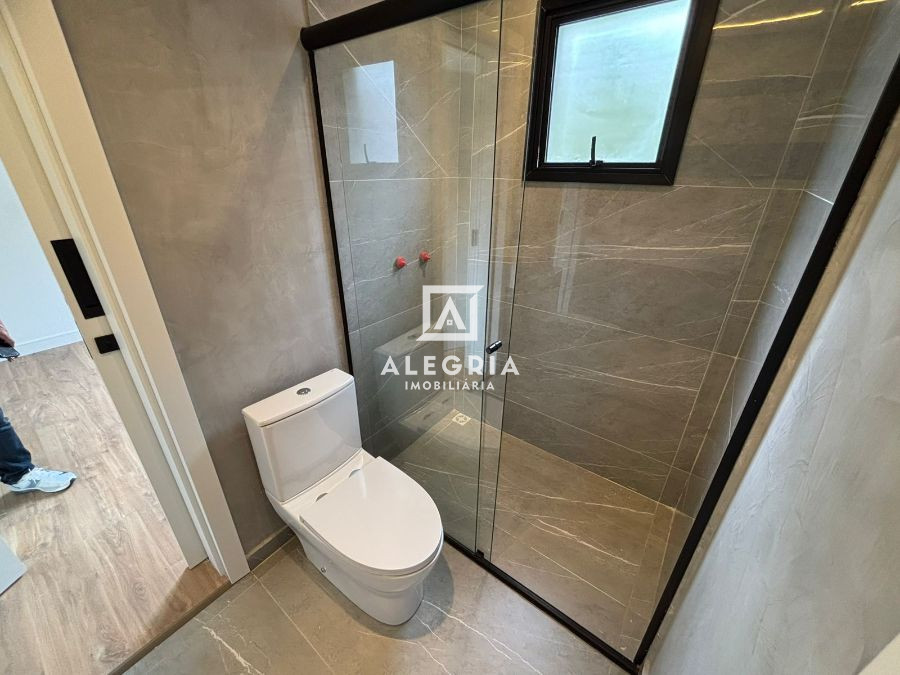 Lindo Sobrado Alto Padrão Contendo 03 Dormitórios Sendo 01 Suite no São Cristovão em São José dos Pinhais