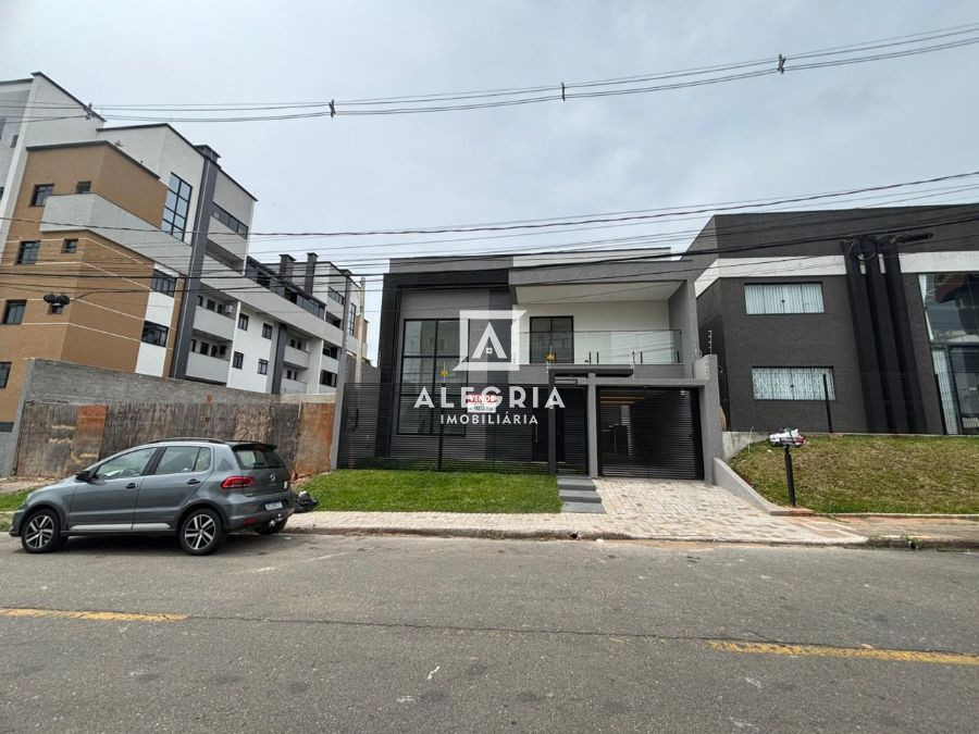 Lindo Sobrado Alto Padrão Contendo 03 Dormitórios Sendo 01 Suite no São Cristovão em São José dos Pinhais