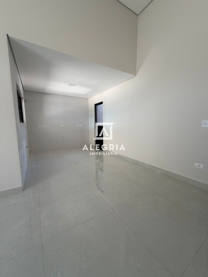 Linda casa 3 Dormitórios sendo 1 suíte no bairro Afonso Pena em São José dos Pinhais