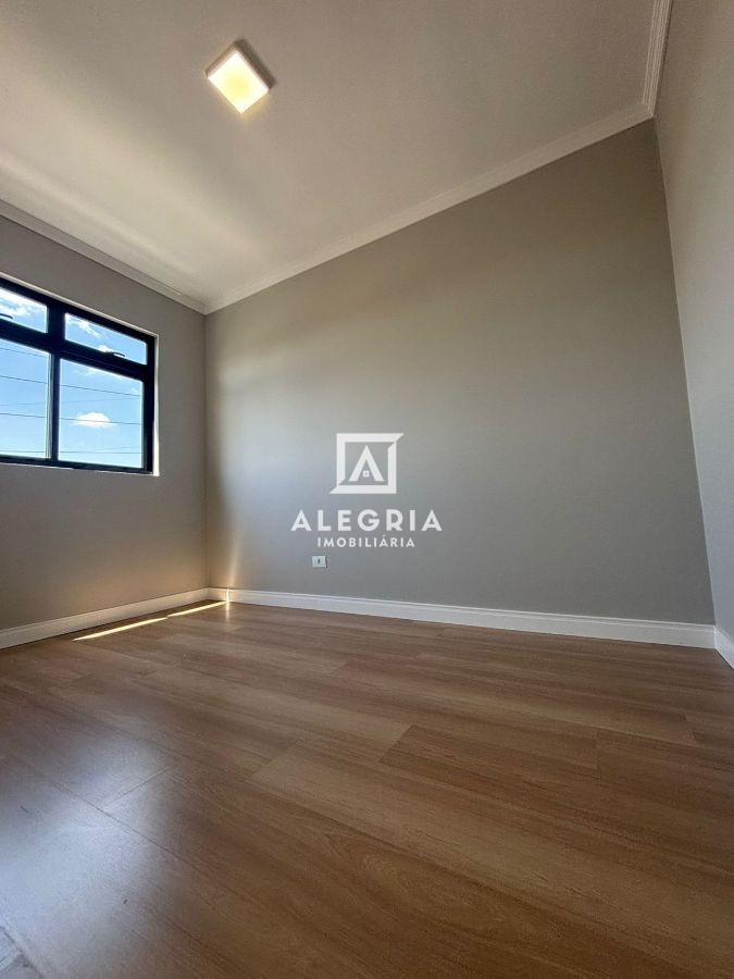 Lindo Apartamento no Centro Contendo 03 Dormitórios Sendo 01 Suite e 02 Vagas em São José dos Pinhais