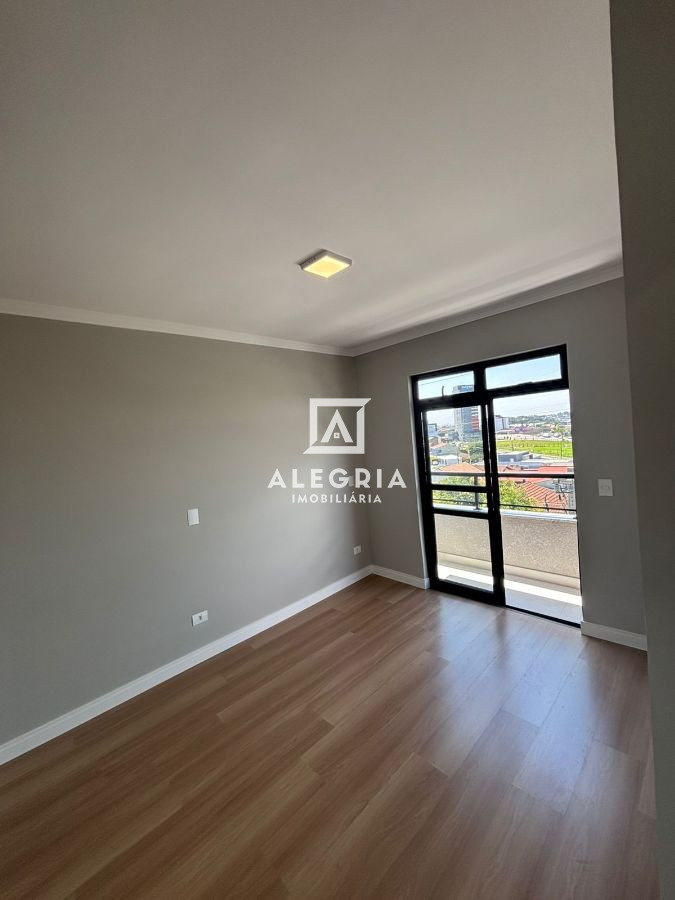Lindo Apartamento no Centro Contendo 03 Dormitórios Sendo 01 Suite e 02 Vagas em São José dos Pinhais