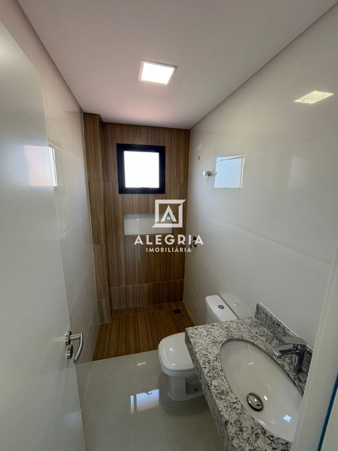Lindo Apartamento no Centro Contendo 03 Dormitórios Sendo 01 Suite e 02 Vagas em São José dos Pinhais