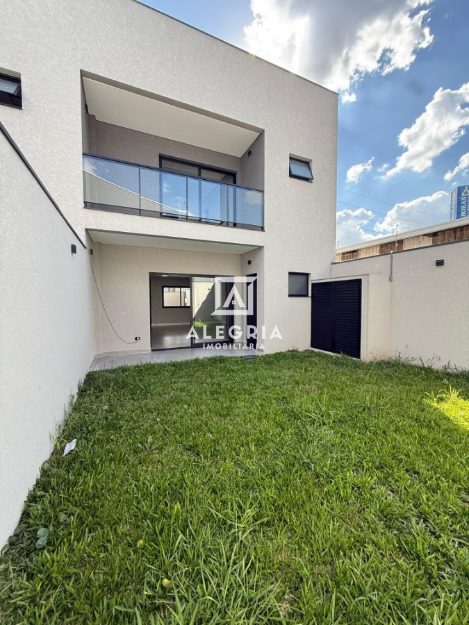 Triplex Alto Padrão Contendo 03 Dormitórios Sendo 01 Suites e Terraço em São José dos Pinhais