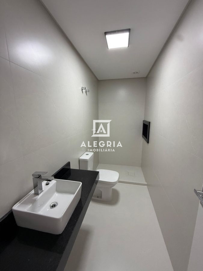 Triplex Alto Padrão Contendo 03 Dormitórios Sendo 01 Suites e Terraço em São José dos Pinhais