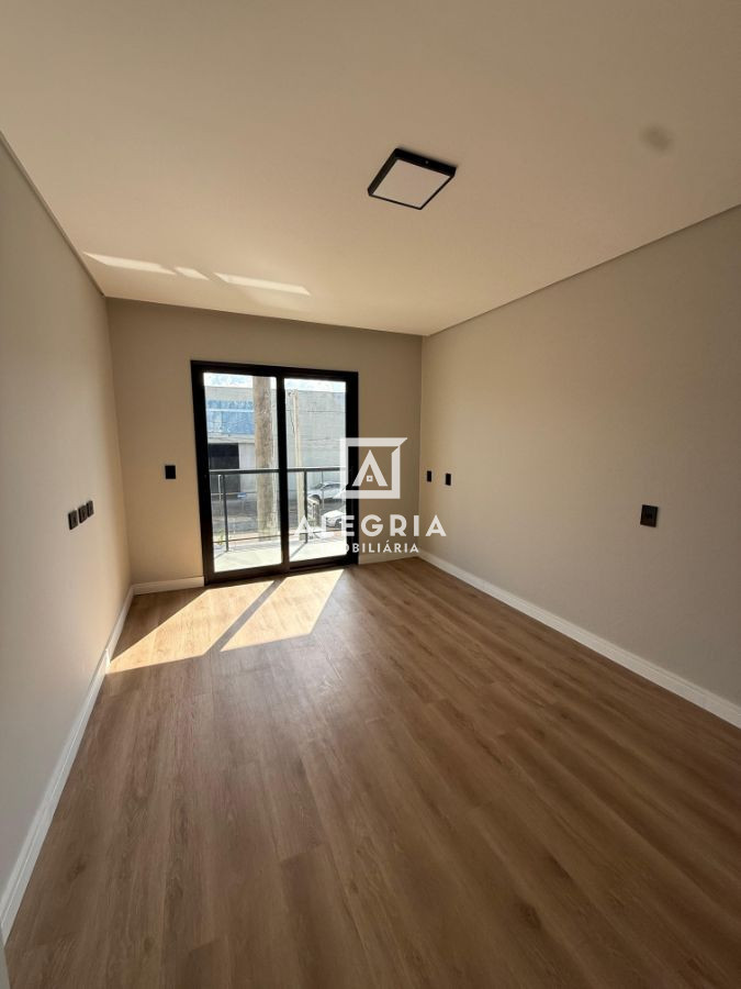 Triplex Alto Padrão Contendo 03 Dormitórios Sendo 01 Suites e Terraço em São José dos Pinhais