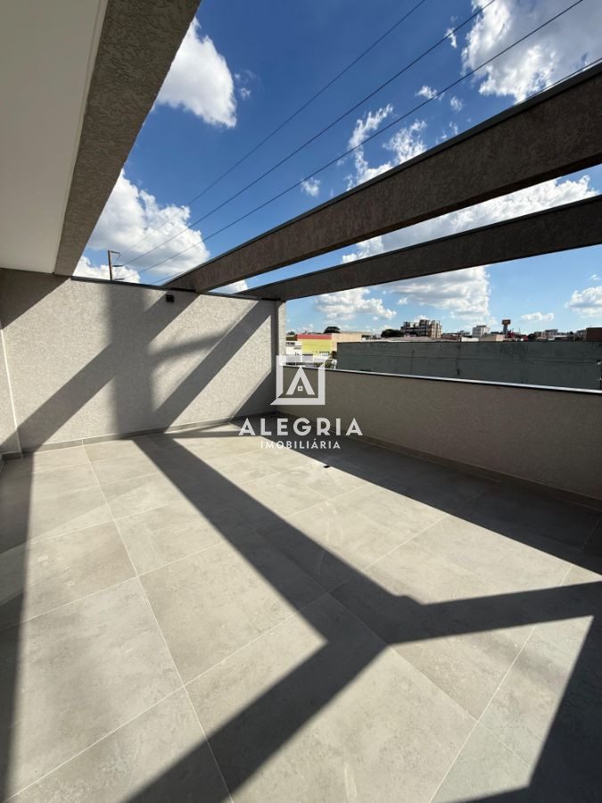 Triplex Alto Padrão Contendo 03 Dormitórios Sendo 01 Suites e Terraço em São José dos Pinhais