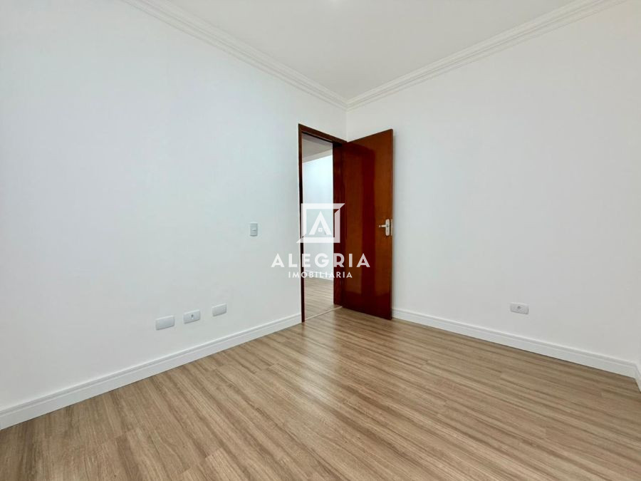 Lindo Apartamento Contendo 03 Dormitórios no Bairro Ina em São José dos Pinhais