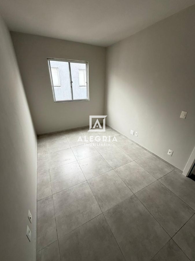 Lindo Apartamento no bairro Colonia Rio Grande em São José dos Pinhais