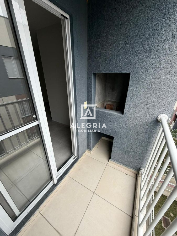 Lindo Apartamento no bairro Colonia Rio Grande em São José dos Pinhais