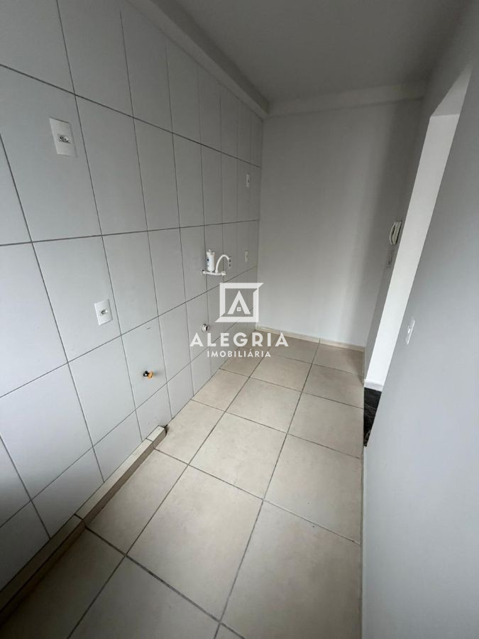 Lindo Apartamento no bairro Colonia Rio Grande em São José dos Pinhais