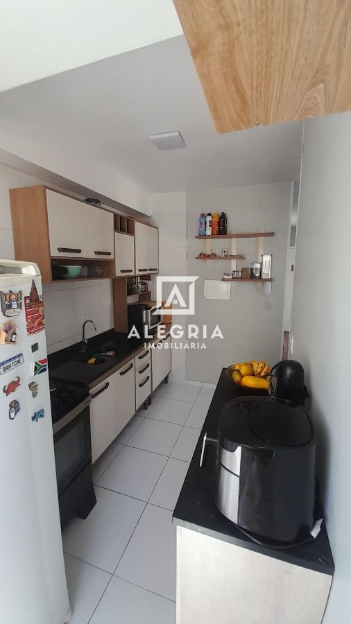 Lindo Apartamento semi mobiliado no bairro Santo Antonio em São José dos Pinhais
