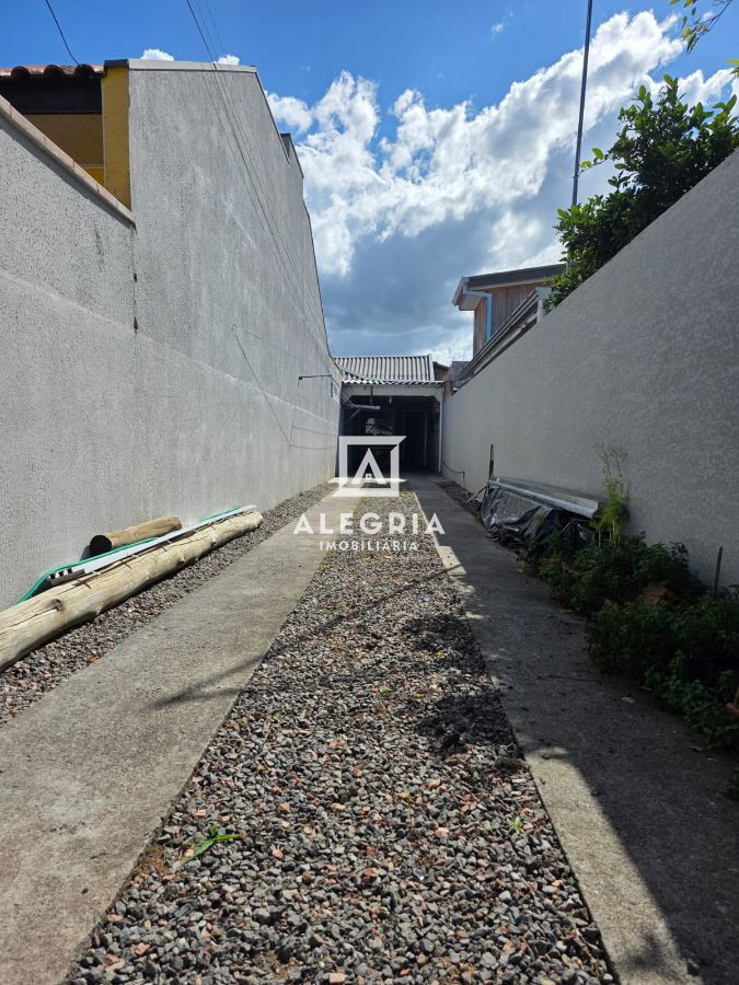 Residência 03 Dormitórios no Bairro São Marcos em São José dos Pinhais