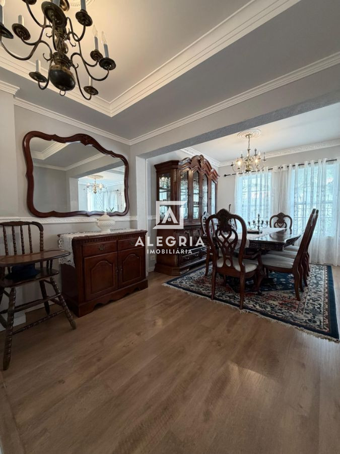 Linda Casa no bairro Jardim Cruzeiro em São José dos Pinhais