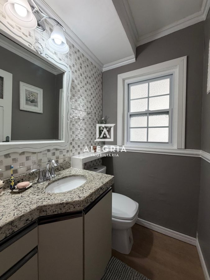 Linda Casa no bairro Jardim Cruzeiro em São José dos Pinhais