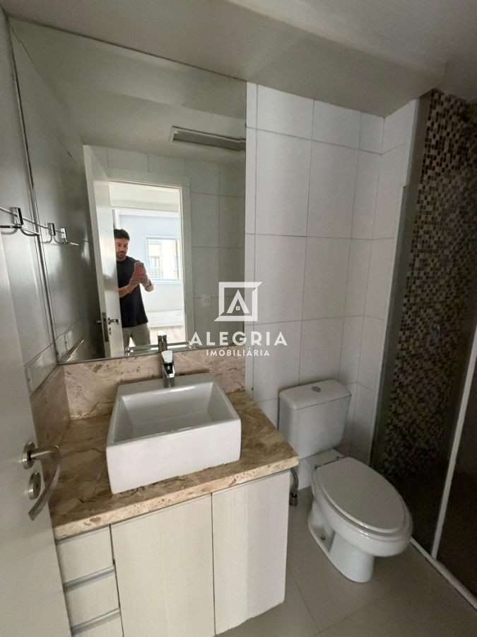 Lindo Apartamento Semi Mobiliado Contendo 02 Dormitórios no Centro em São José dos Pinhais