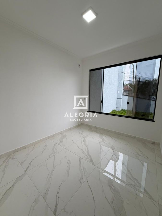 Linda Casa no bairro São Domingos em São José dos Pinhais