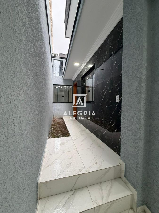 Linda Casa no bairro São Domingos em São José dos Pinhais