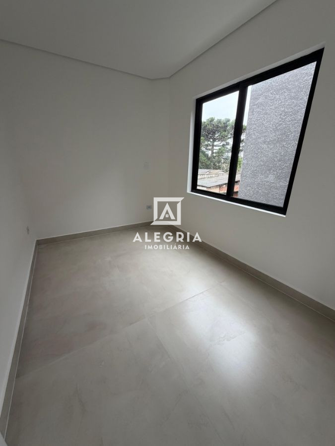 Lindo Sobrado no Uberaba em Curitiba