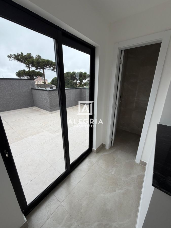 Lindo Sobrado no Uberaba em Curitiba