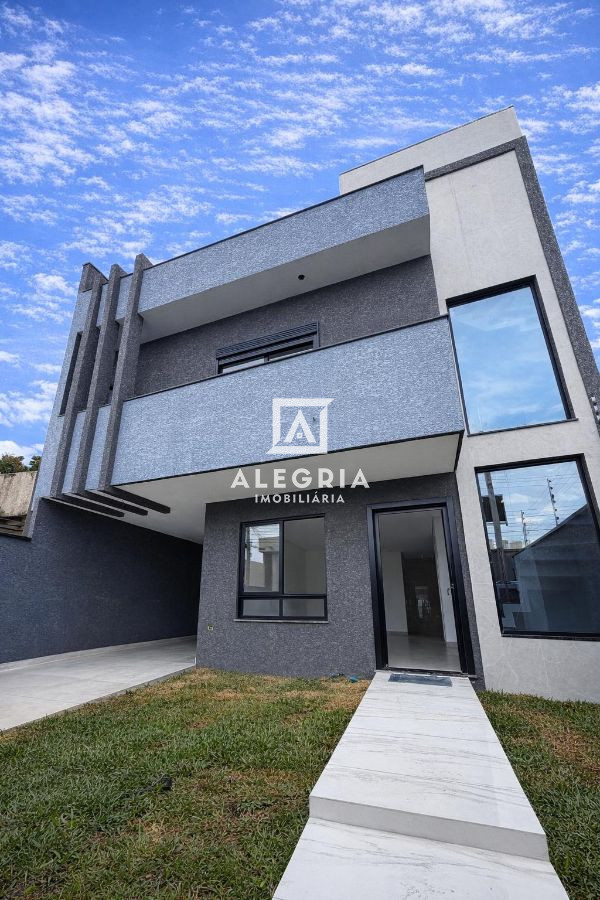 Lindo Sobrado no Uberaba em Curitiba