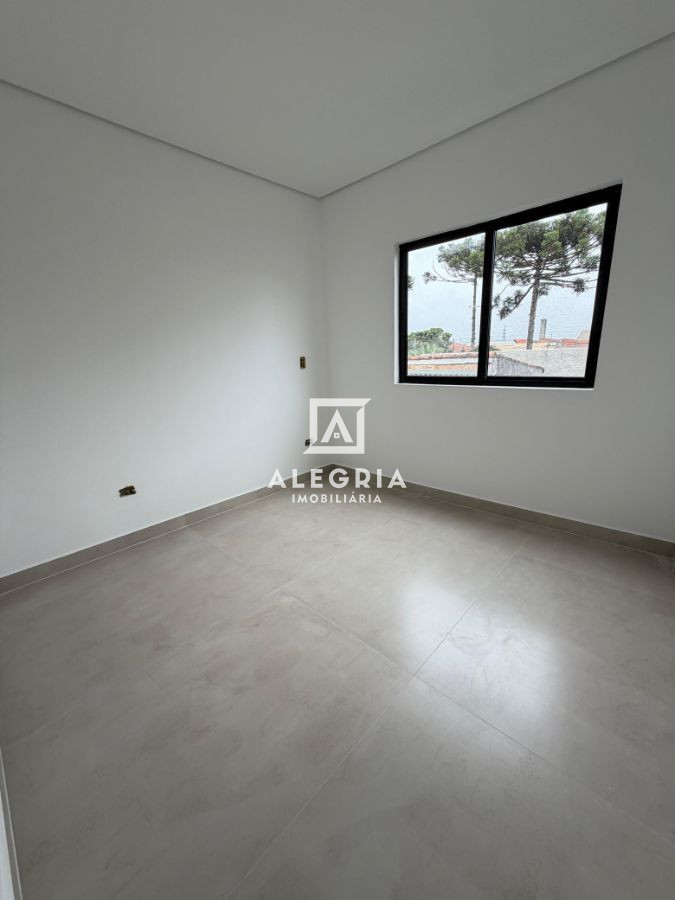 Lindo Sobrado no Uberaba em Curitiba