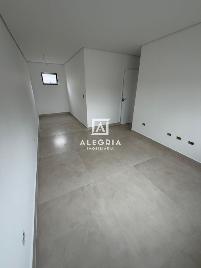 Lindo Sobrado no Uberaba em Curitiba