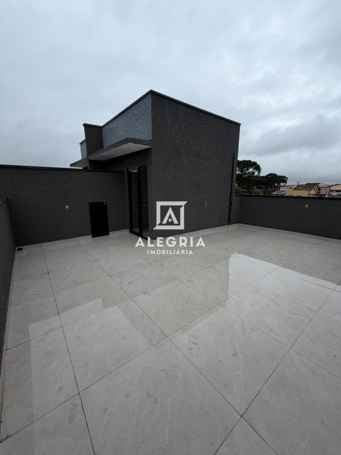 Lindo Sobrado no Uberaba em Curitiba