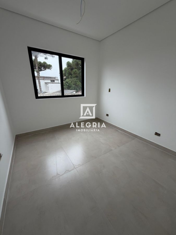 Lindo Sobrado no Uberaba em Curitiba