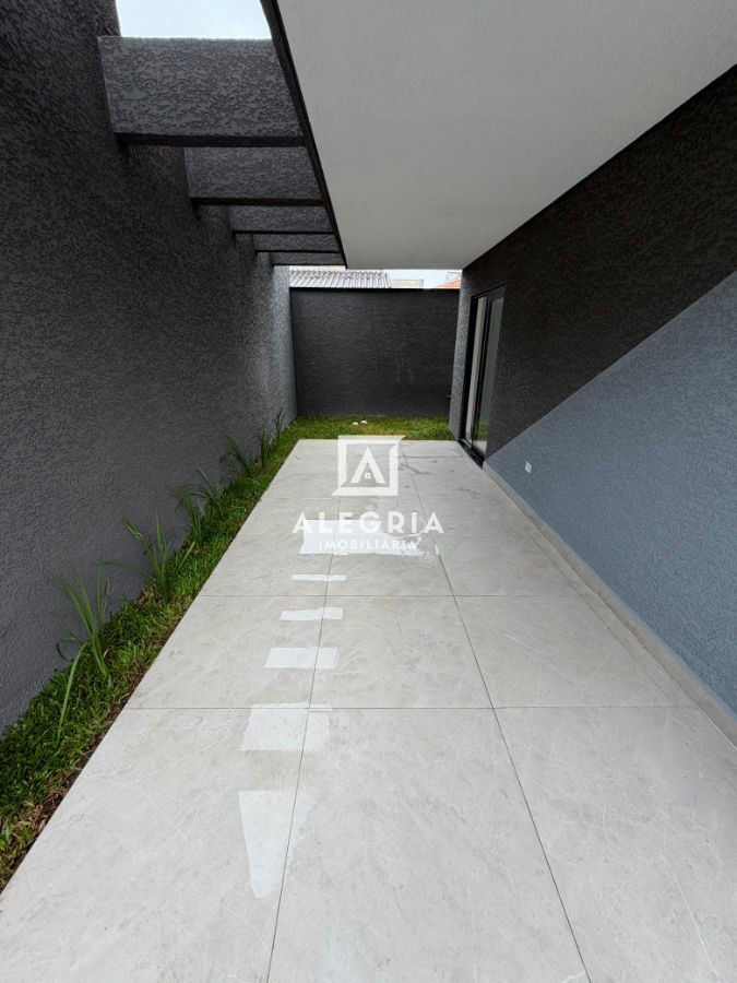 Lindo Sobrado no Uberaba em Curitiba