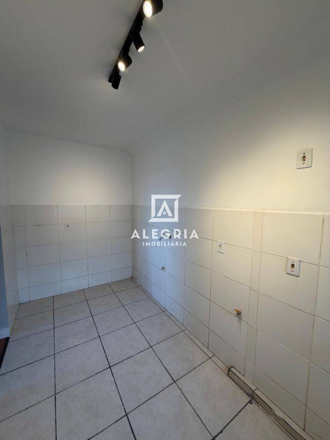 Lindo Apartamento Contendo 02 Dormitórios no Bairro Guatupe em São José dos Pinhais
