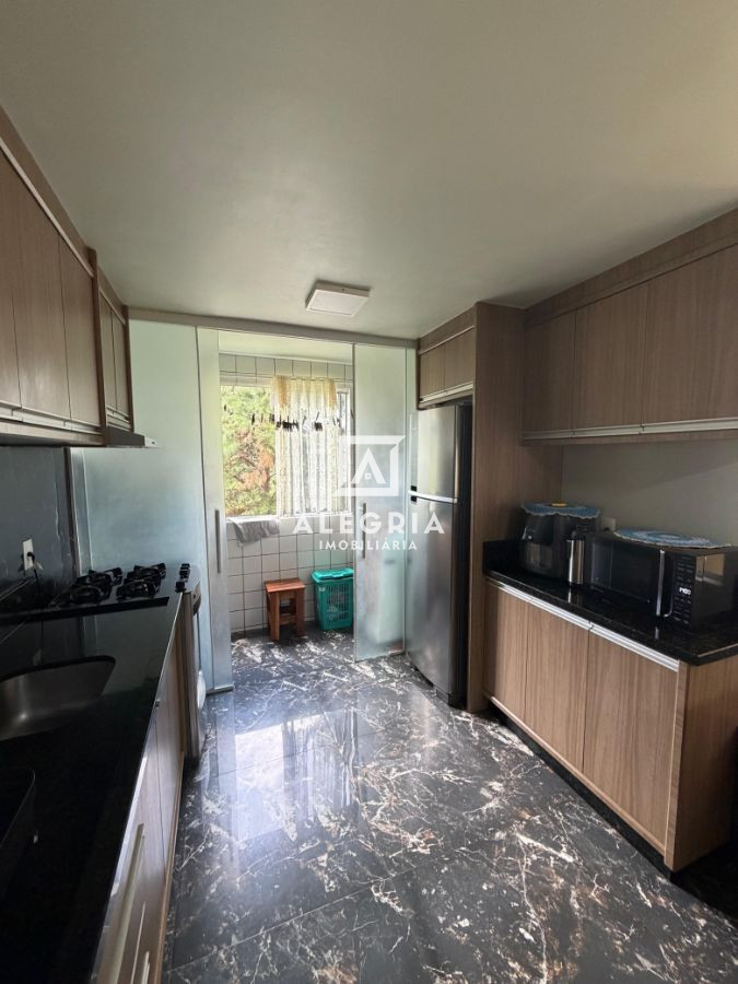 Lindo Apartamento Contendo 02 Dormitórios na Colonia Rio Grande em São José dos Pinhais