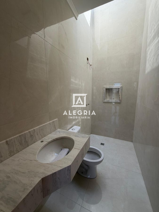 Lindo Sobrado Contendo 03 Dormitórios Sendo 01 Suite com Edicula no Afonso Pena em São José dos Pinhais