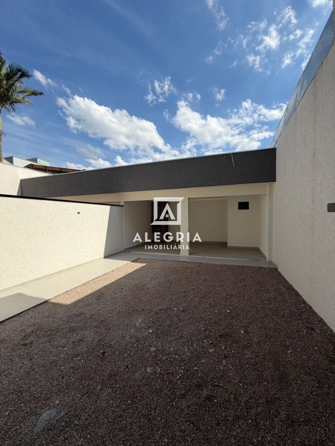 Lindo Sobrado Contendo 03 Dormitórios Sendo 01 Suite com Edicula no Afonso Pena em São José dos Pinhais