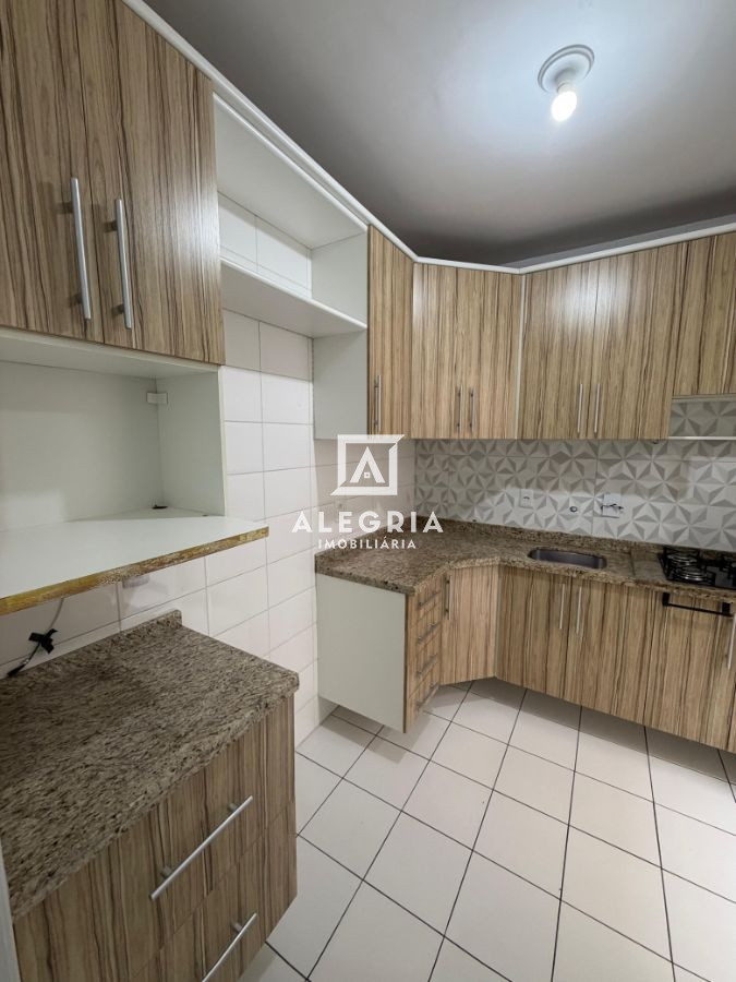 Lindo Apartamento Semi Mobiliado Contendo 03 Dormitórios no Afonso Pena em São José dos Pinhais