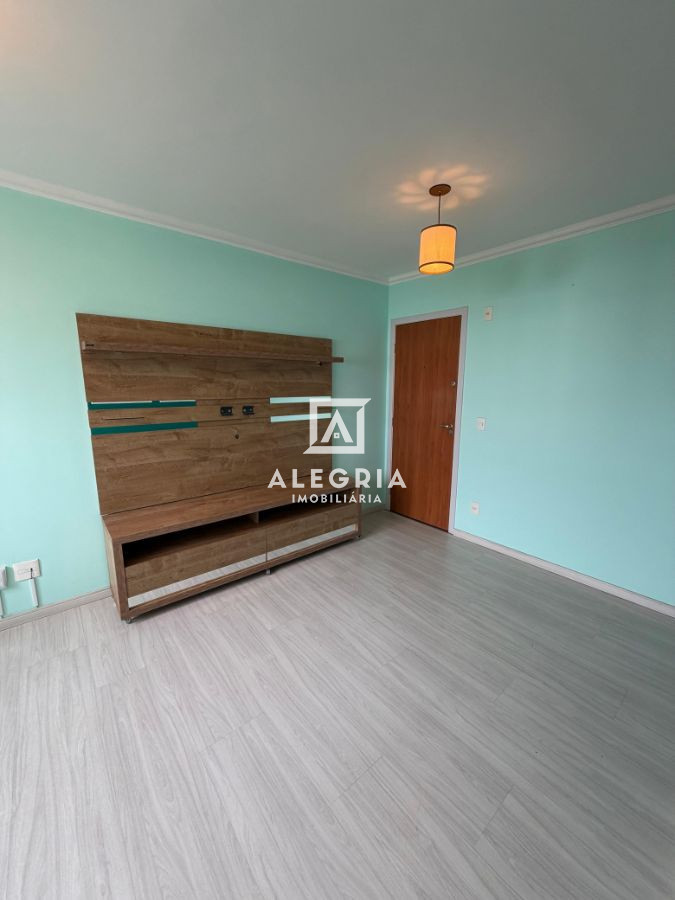 Lindo Apartamento Semi Mobiliado Contendo 03 Dormitórios no Afonso Pena em São José dos Pinhais