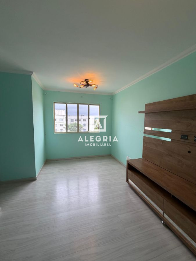 Lindo Apartamento Semi Mobiliado Contendo 03 Dormitórios no Afonso Pena em São José dos Pinhais
