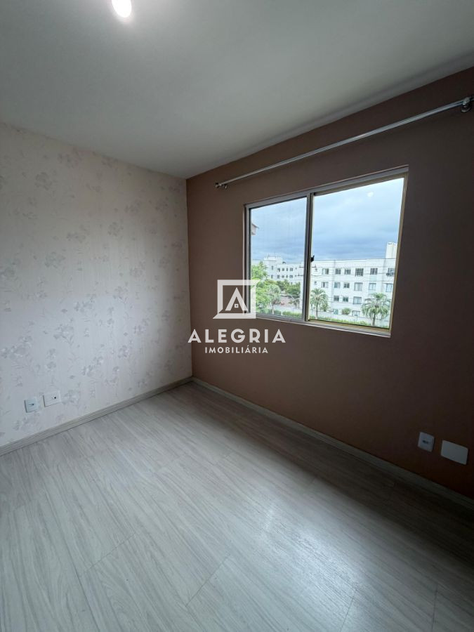 Lindo Apartamento Semi Mobiliado Contendo 03 Dormitórios no Afonso Pena em São José dos Pinhais