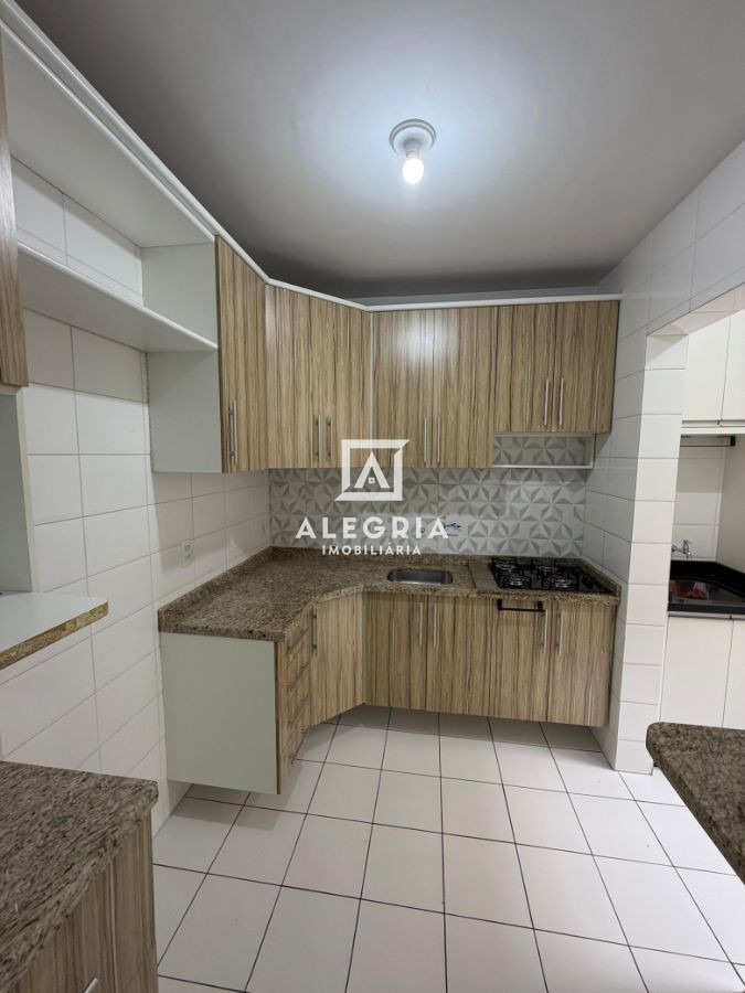 Lindo Apartamento Semi Mobiliado Contendo 03 Dormitórios no Afonso Pena em São José dos Pinhais
