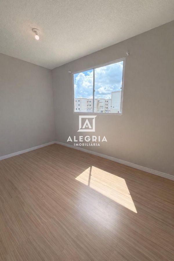 Lindo Apartamento no bairro Colonia Rio Grande em São José dos Pinhais