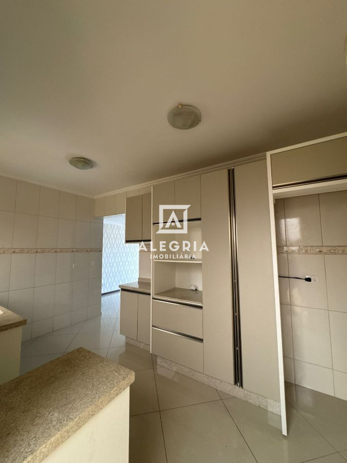 Lindo Sobrado Semi mobiliado no Jardim Bairro Cruzeiro em São José dos Pinhais