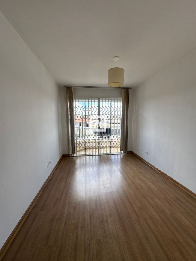 Lindo Sobrado Semi mobiliado no Jardim Bairro Cruzeiro em São José dos Pinhais