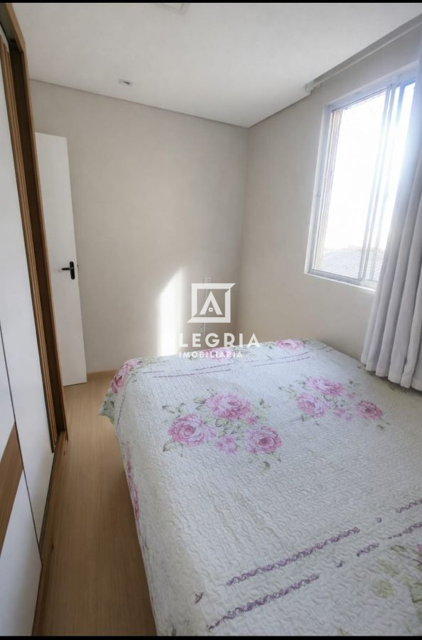 Apartamento no bairro Iná em São José dos Pinhais