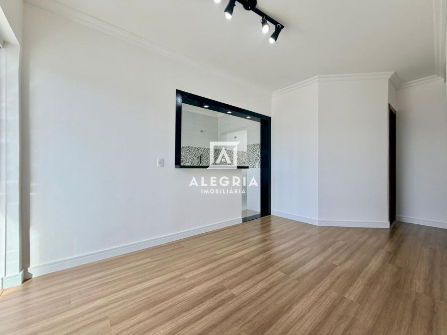 Lindo Apartamento Contendo 02 Dormitórios no Bairro Costeira em São José dos Pinhais