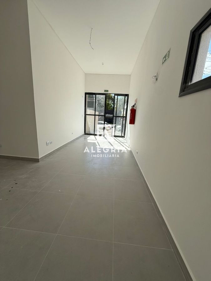Excelente Sala comercial à venda no Bairro Bom Jesus em São José dos Pinhais