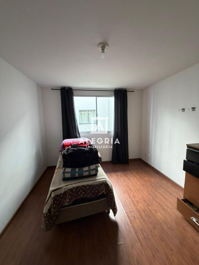 Lindo Apartamento Contendo 02 Dormitórios no Bairro Ina em São José dos Pinhais