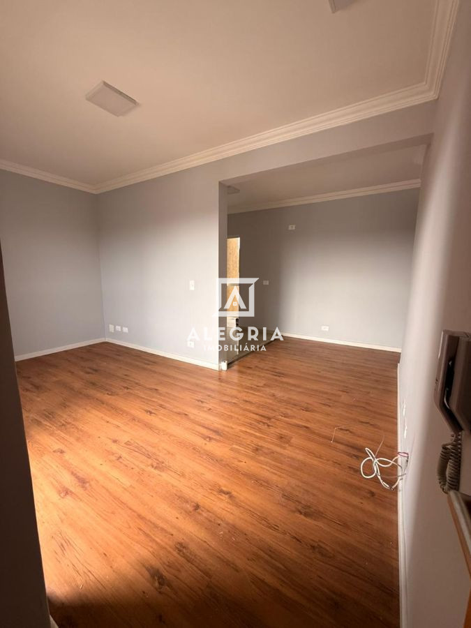 Lindo Apartamento Contendo 03 Dormitórios Sendo 01 Suite na Boneca do Iguaçu em São José dos Pinhais