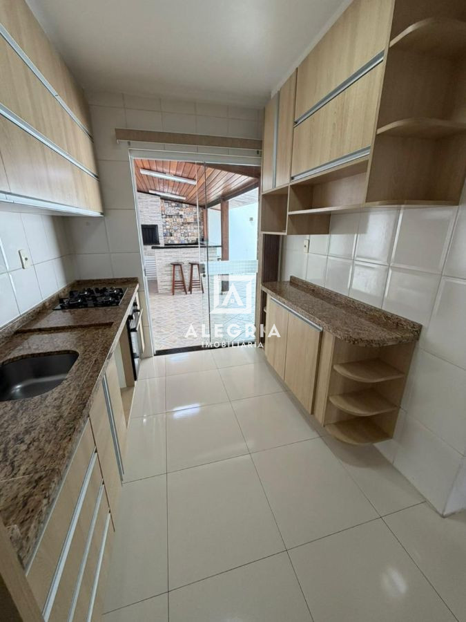 Linda Casa semi mobiliada em condominio fechado no Bairro Jardim Italia em São José dos Pinhais