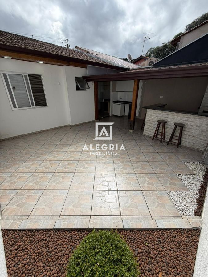 Linda Casa semi mobiliada em condominio fechado no Bairro Jardim Italia em São José dos Pinhais