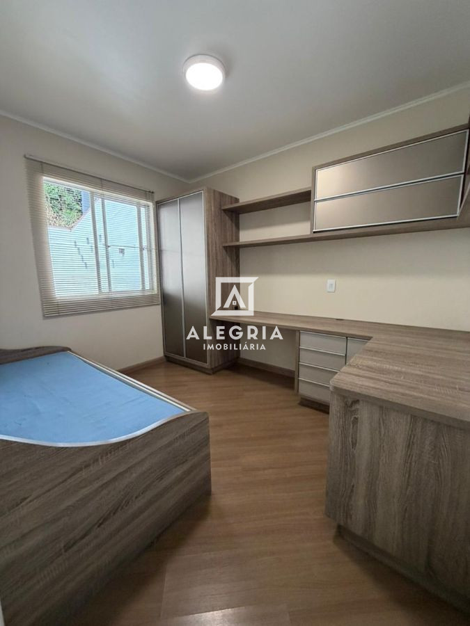 Linda Casa semi mobiliada em condominio fechado no Bairro Jardim Italia em São José dos Pinhais